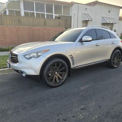 2014 Infiniti Qx70