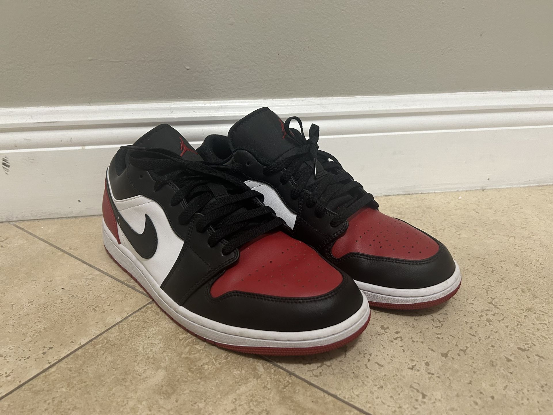Air Jordan 1 Low 'Bred Toe 2.0' size 12