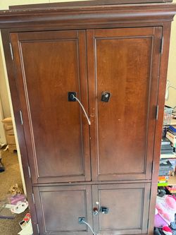 Armoire