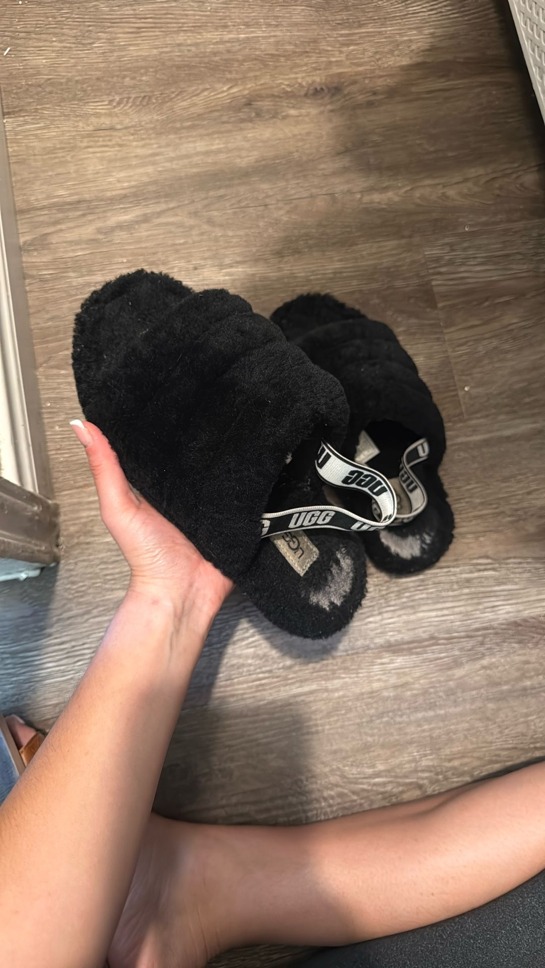 Ugg Slides 