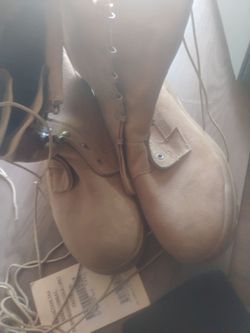 Combat boots. By belleville new