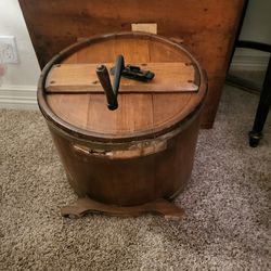 Butter churn Table 