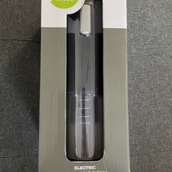 Electric wine opener
