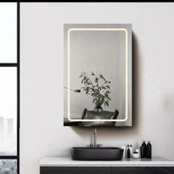 BESTGO Mirrored Medicine Cabinet w/Dimmable LED Light & 3 Shelves