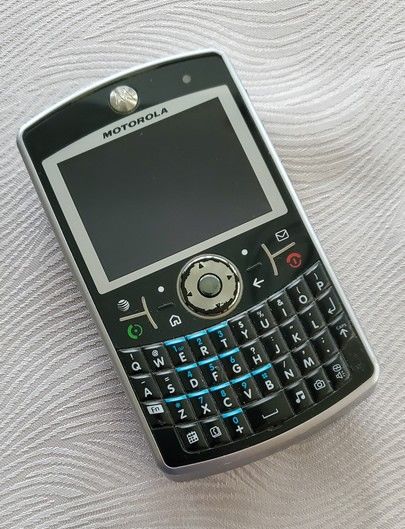 Preowned MOTOROLA Q9h BLACK 3G WINDOWS MOBILE 6.1AT&T GSM UNLOCKED