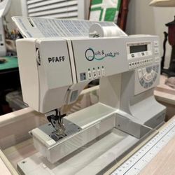 PFAFF Quilt & Craft Pro sewing machine.