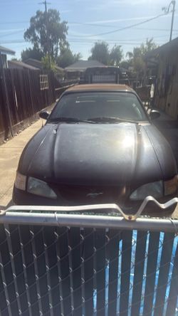 1998 Ford Mustang