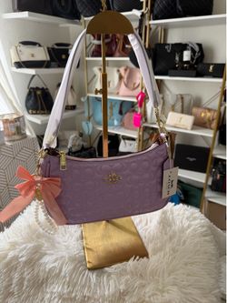 💜Teri Coach shoulder Bag, comes with a strap