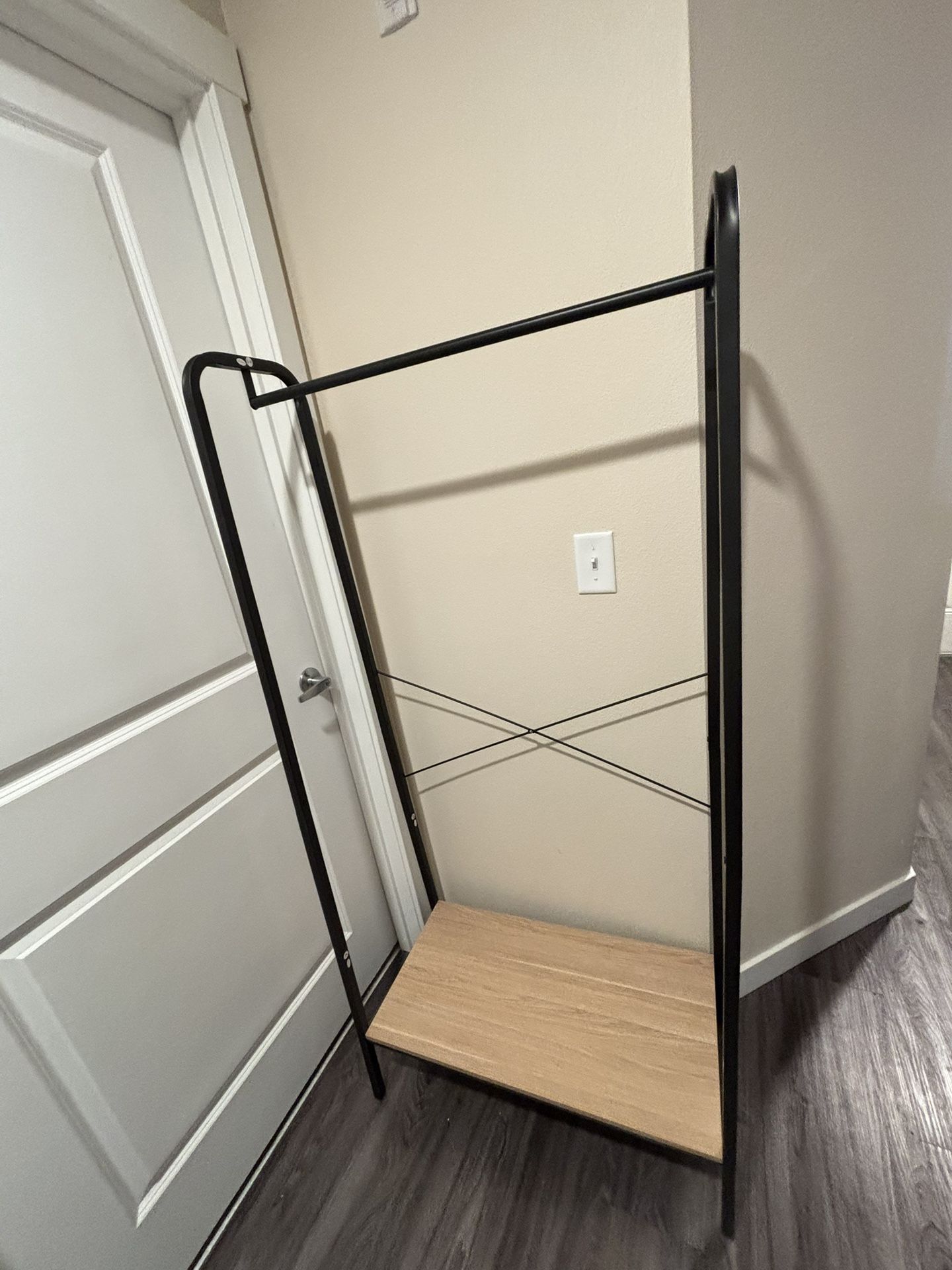 Closing Rack
