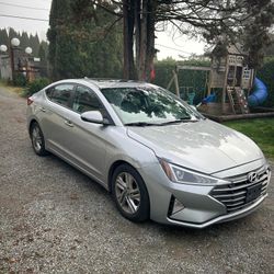 2020 Hyundai Elantra