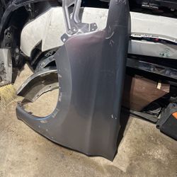 2016  - 2020 Mitsubishi Outlander Left Front Fender  5220K685  Gray color  OEM 