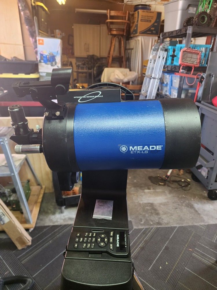 Awesome Meade Lightswitch Telescope 6"
