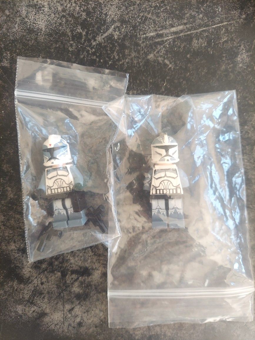 P1 Commander Wolffe And P1 Wolffe Pack Trooper Lot, LEGO Star Wars