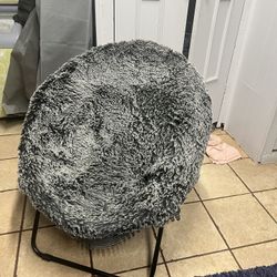 Comfortable Spoon Chair