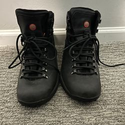 Water Proof Hiking Boots 