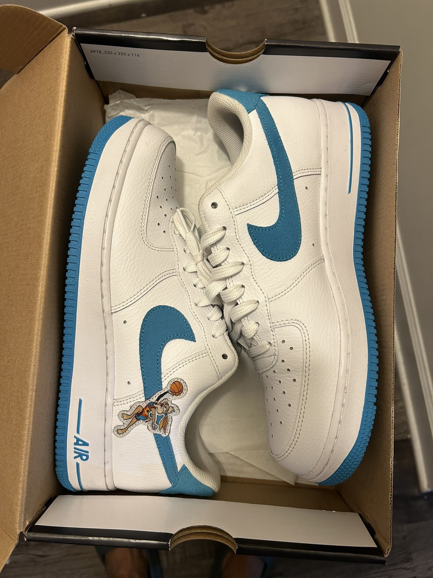 Nike Air Force 1 Space Jam Hare