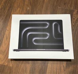 Apple Macbook pro m5 1tb 32gb ram