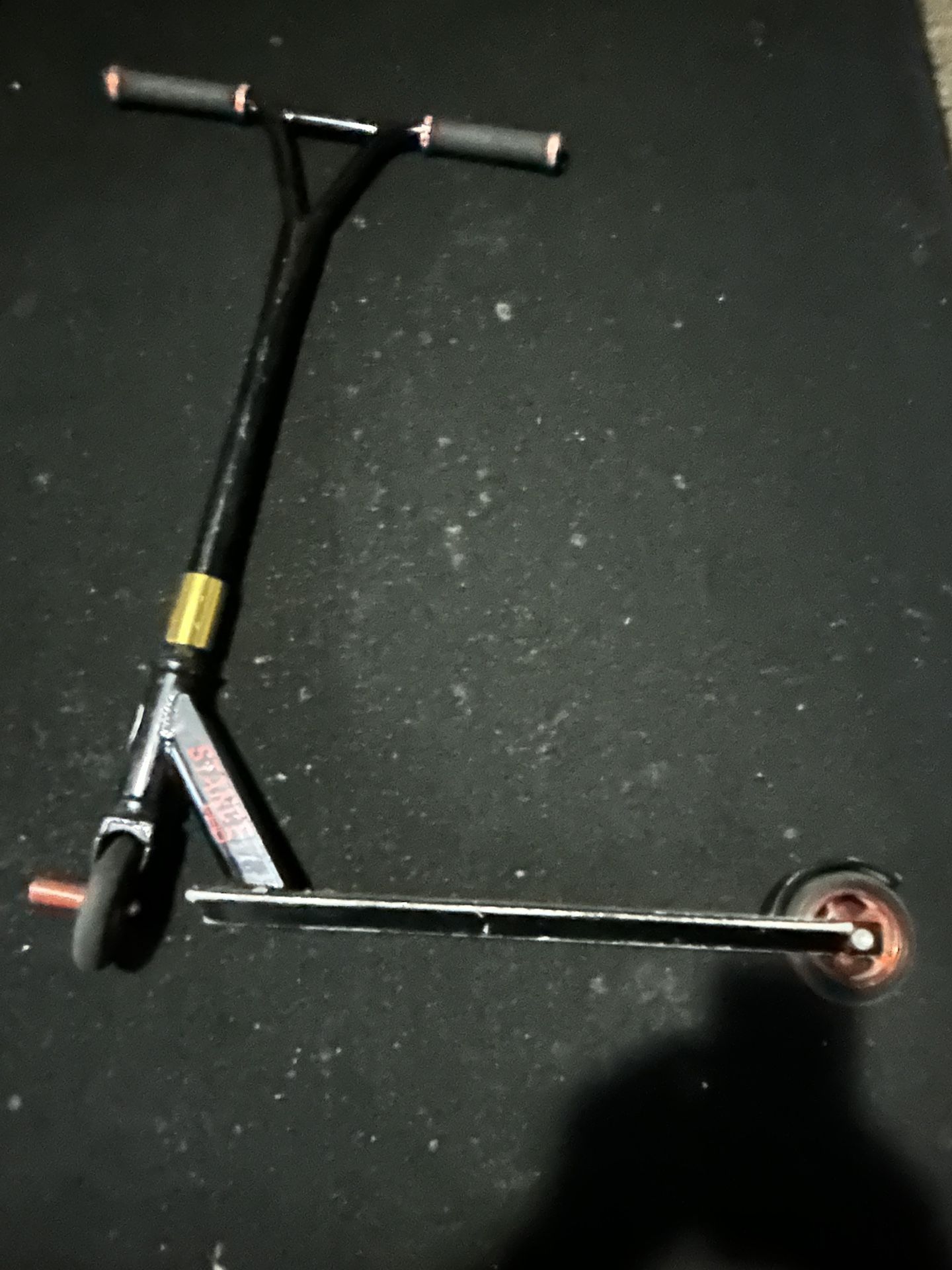 Scoter Mongoose Stance, Es Husada Pero Trabaja Bien Y Barata