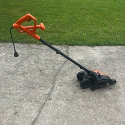 Electric Black And Decker Lawn Edger