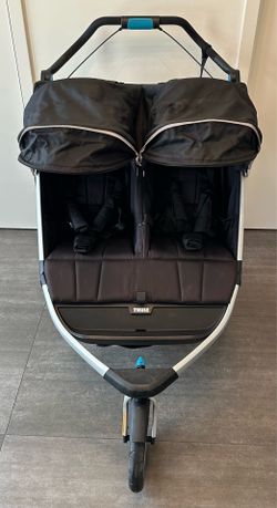 Thule Urban Glide 2 Double Jogging Stroller – Black – Great Condition