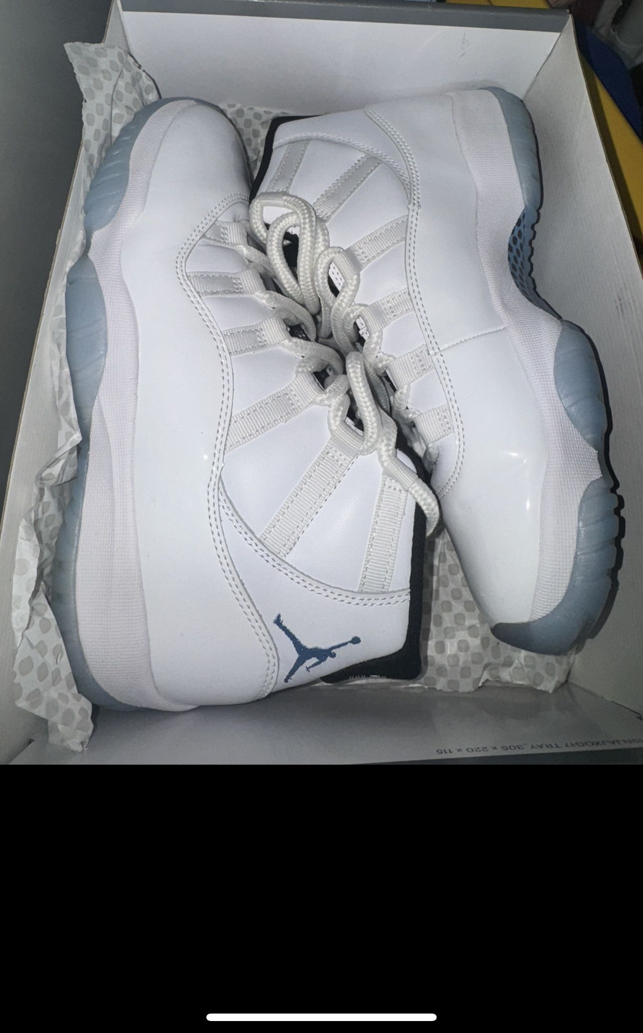 LEGEND BLUES JORDAN 11 HIGH 7.5 MENS