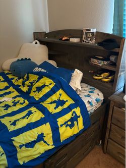 Full-size Wood bed frame with storage
