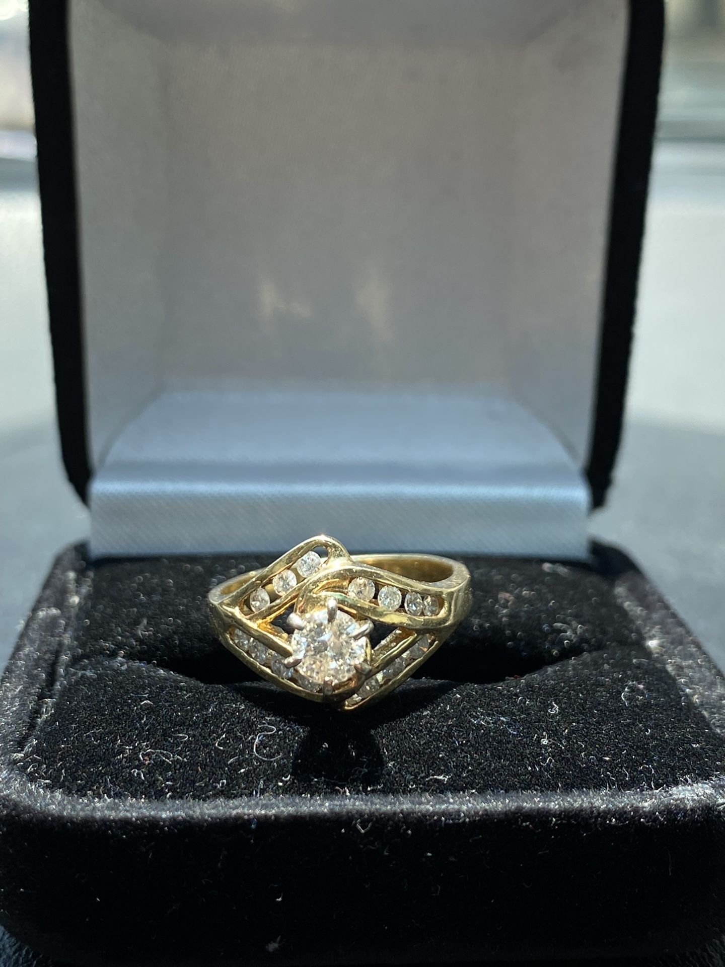 14k Gold Natural Diamond Ring