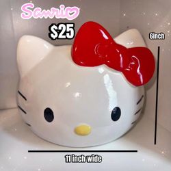 Large Hello Kitty Planter 