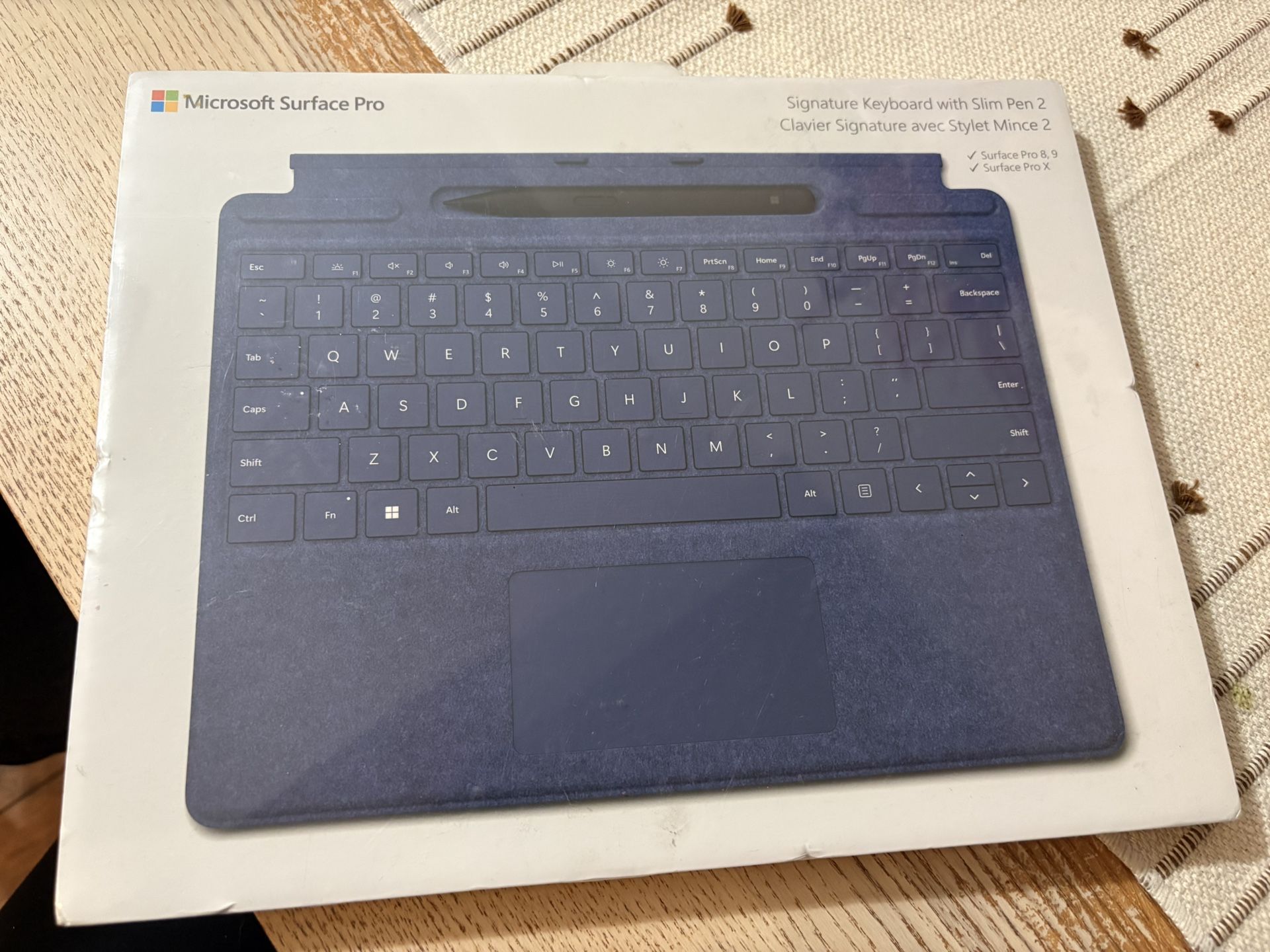 Microsoft Surface Pro-Signature Keyboard With Slim Pen 2