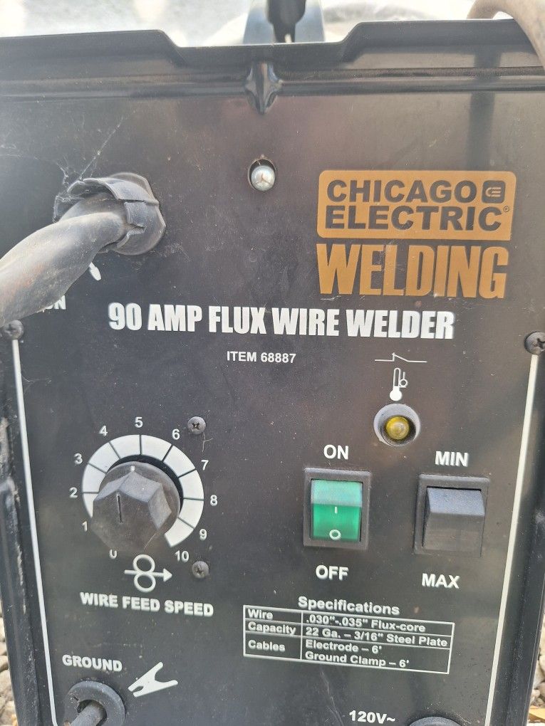 90 AMP Chicago Electric Flux Core MIG Welder