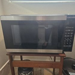 Hamilton Microwave 