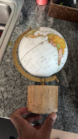 Globe