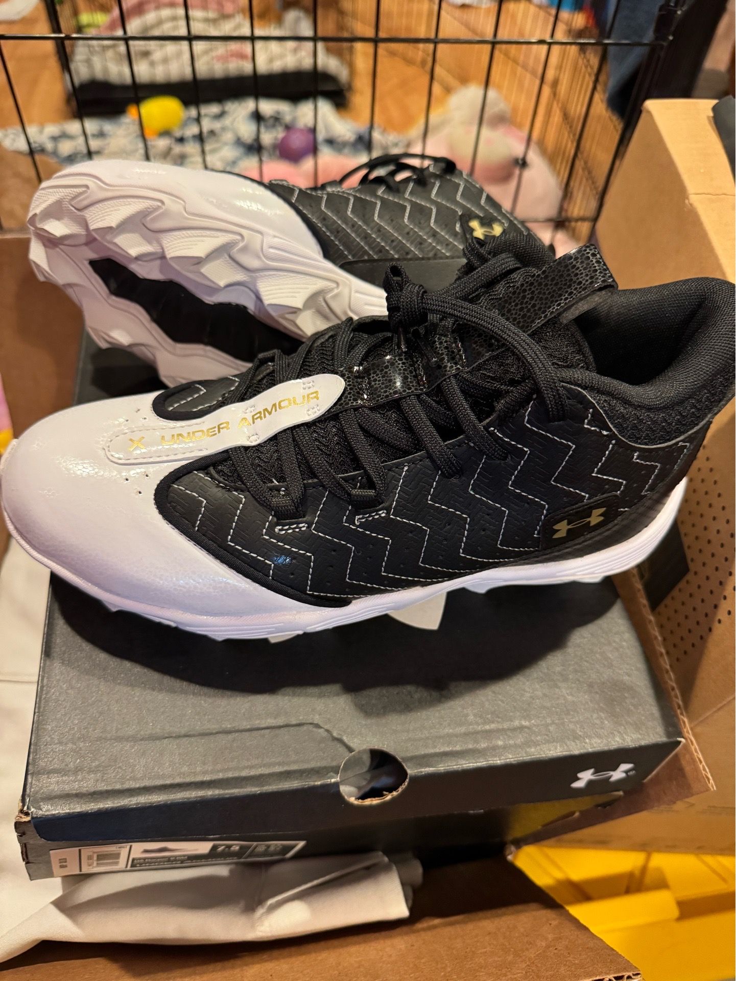 Brand new under armour baseball cleats UA Harper 9 RM men size 7.5