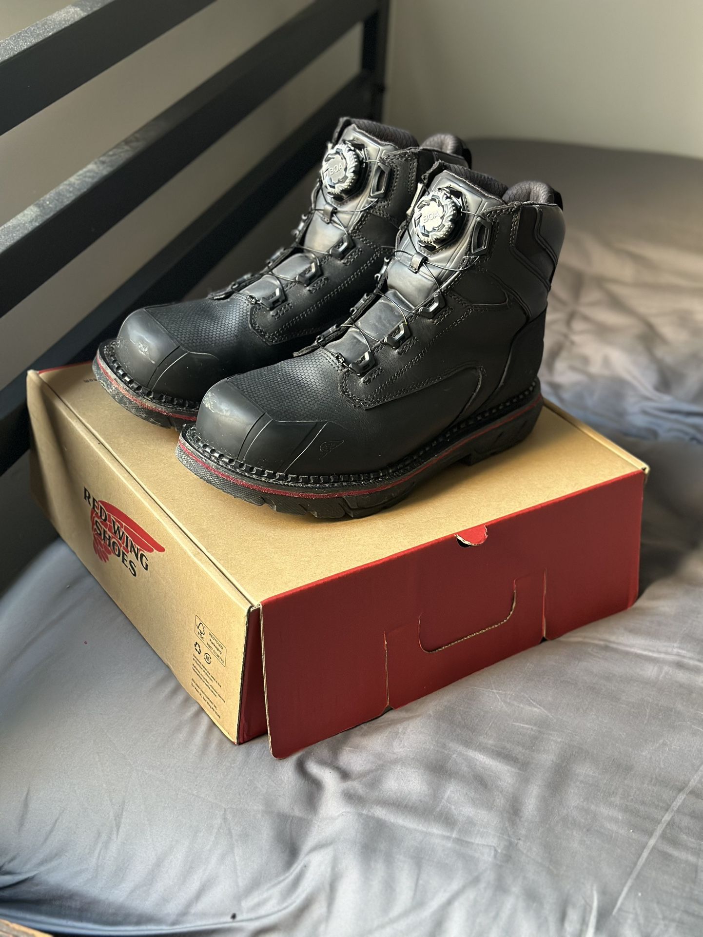 Red Wing Trueguard Lite Work Boots