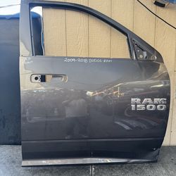 2009 2010 2011 2012 2013 2014 2015 2016 2017 2018 DODGE RAM 1500 RIGHT FRONT DOOR OEM USED