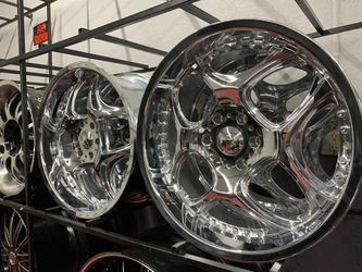 22” Chrome 6 Lug