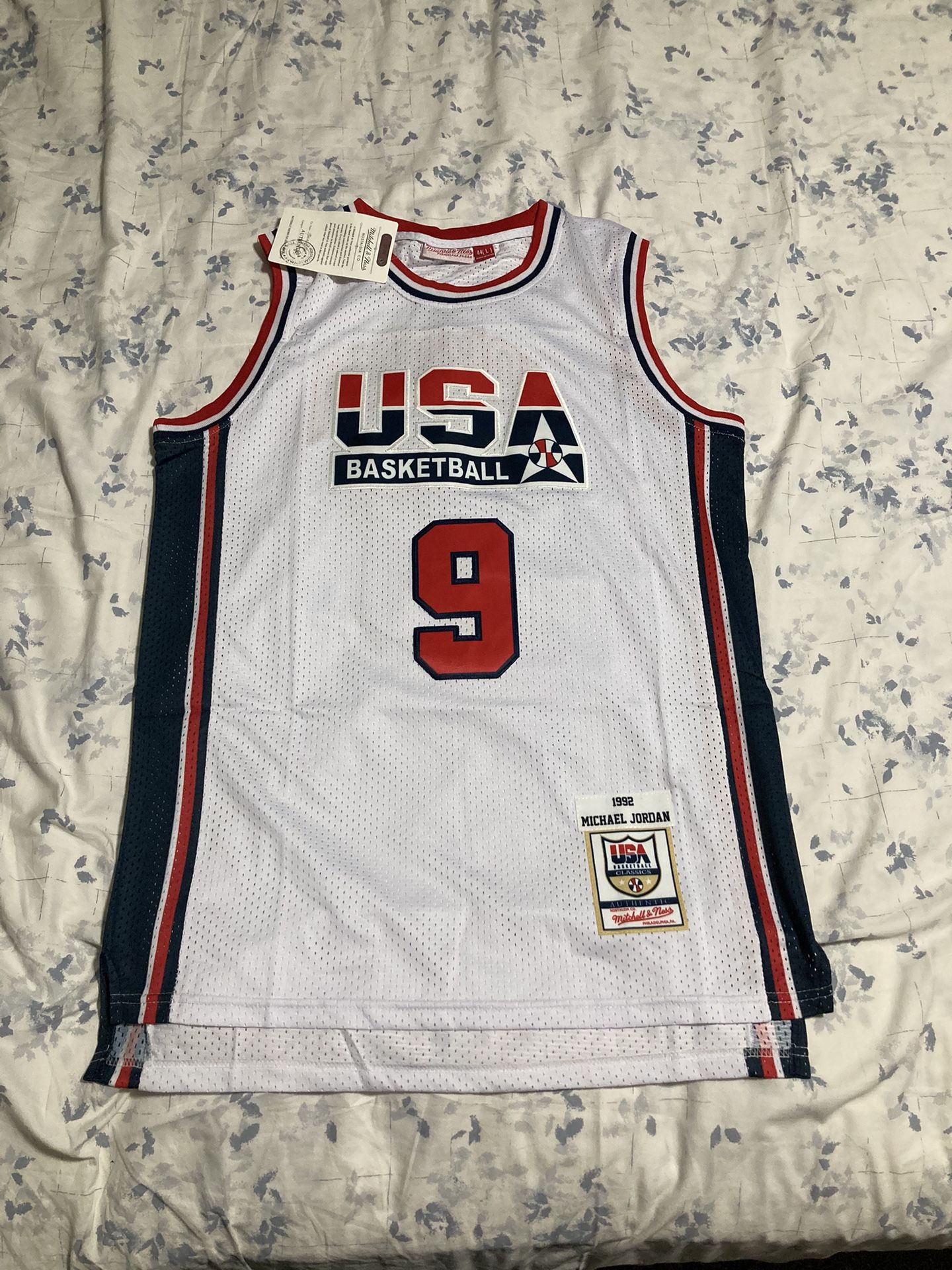 Michael Jordan Jersey Large New