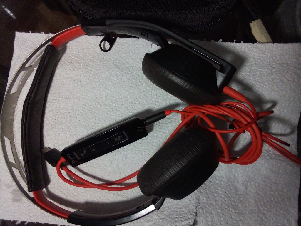 Poly Blackwire 5220 USB Headset NEW