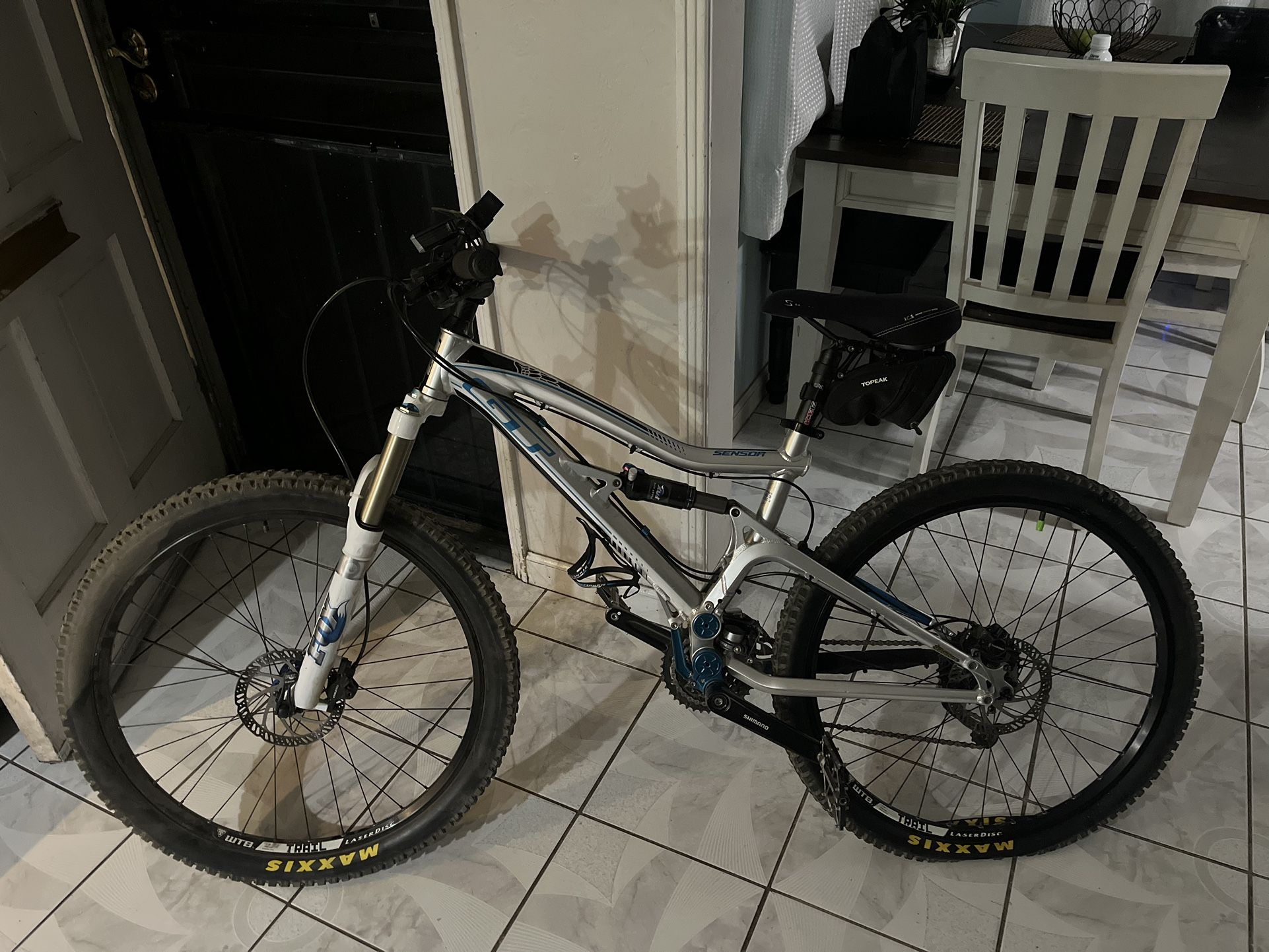 Full Suspension Bike