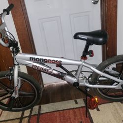  Mongoose BMX  Freestyle Trick Bike