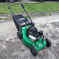 Bobcat Kawasaki Commercial Self Propel Lawn Mower $1,100 Firm
