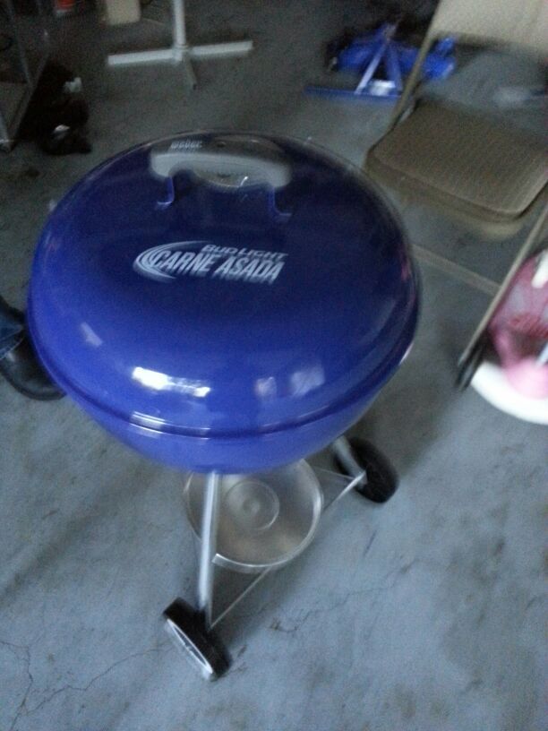 Weber bud light carne asada grill