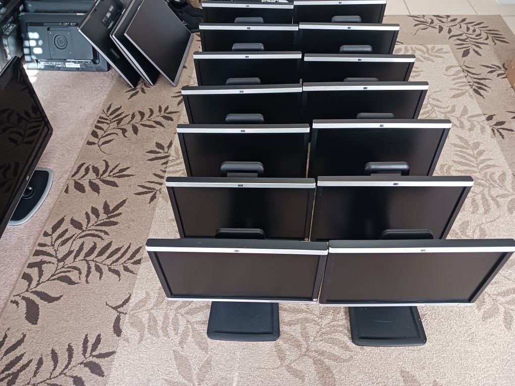 19" HP Computer Monitors -DVI/VGA/DisplayPort/USB-HDMI Compatible