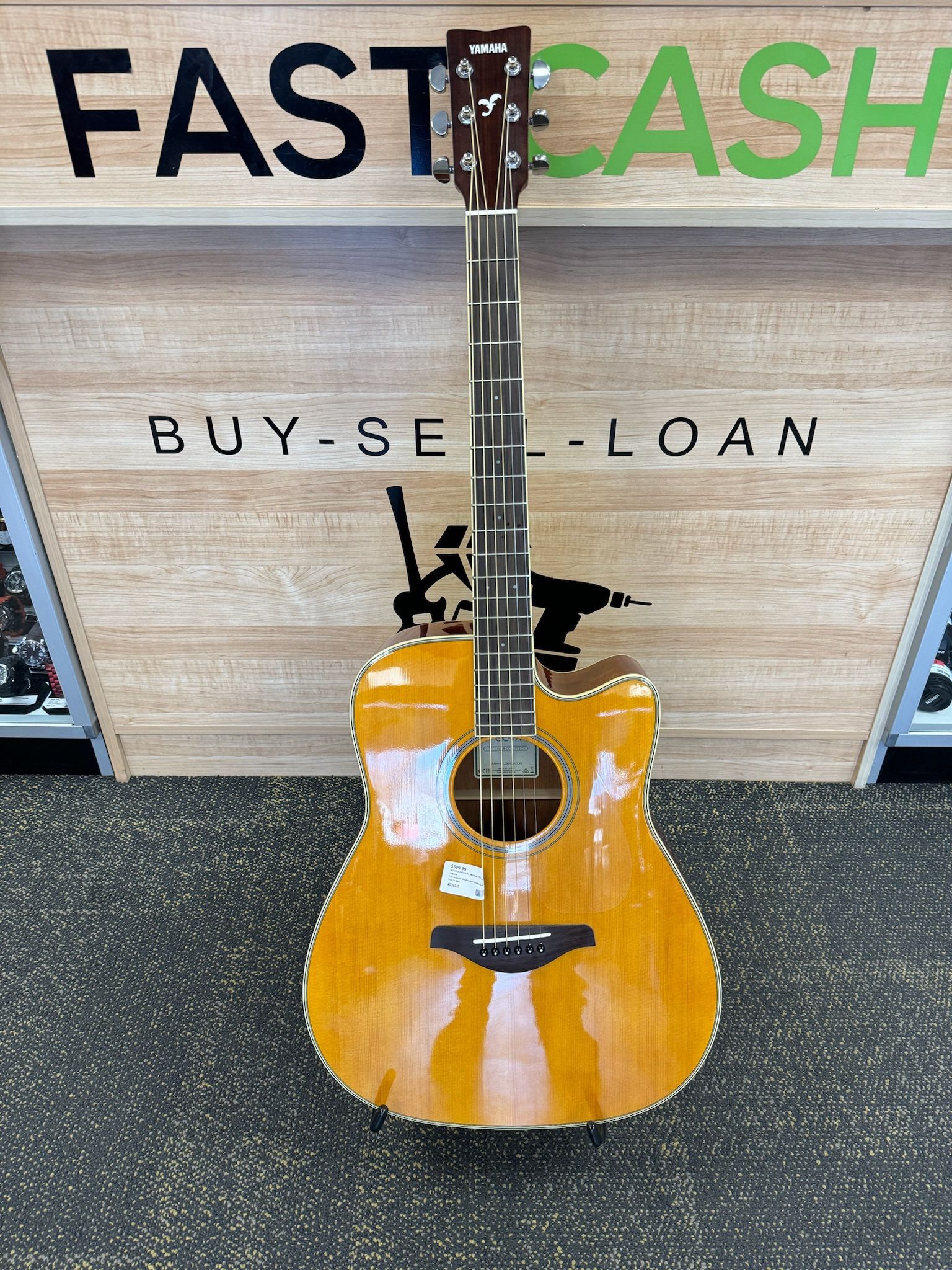 Yamaha FCG-TA TransAcoustic Dreadnought Cutaway Acoustic-Electric Guitar