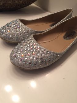 Sparkly flats 7 1/2