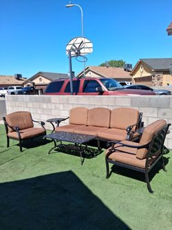 Patio Furniture Good Condition