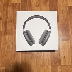 Brand New AirPod Pro Maxs In The Midnight Color Way