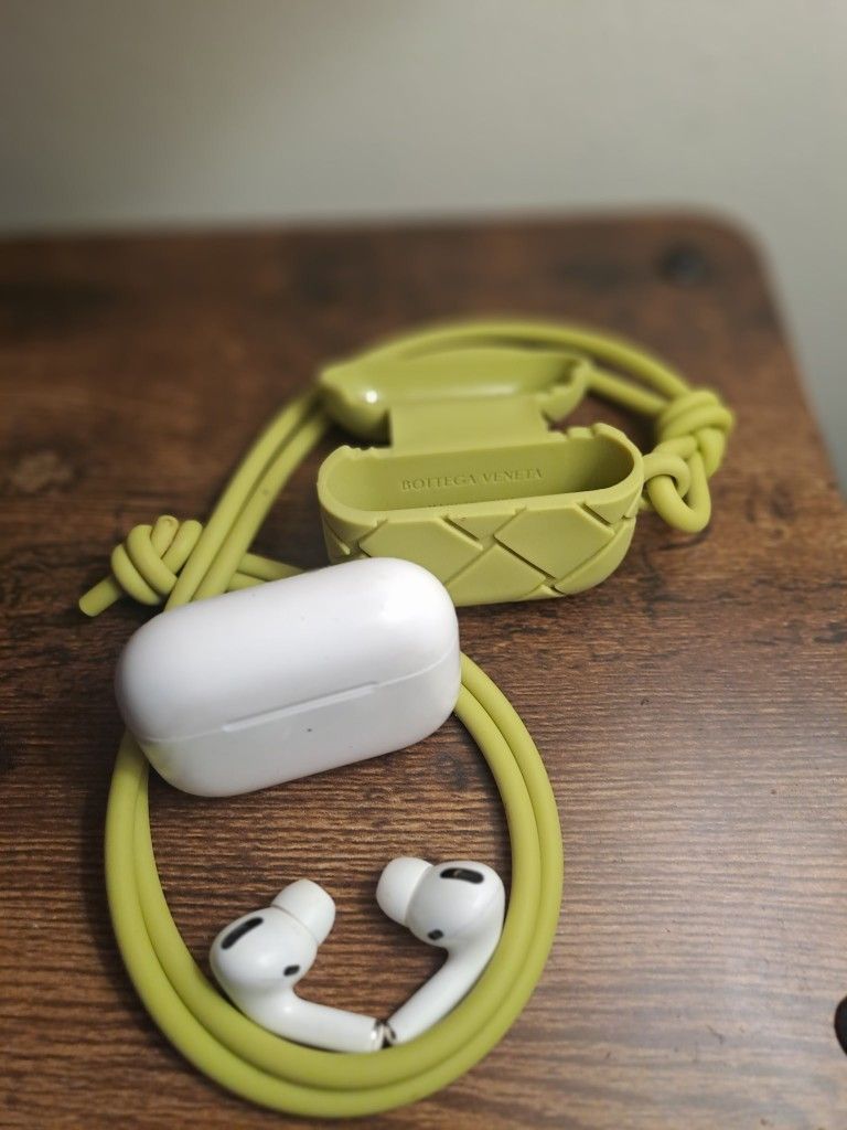 A2190EMC3326 Apple Airpod Pro 1 Gen.