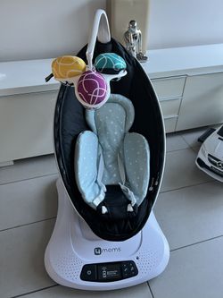 4 Moms Multi Motion Baby Swings 