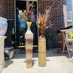 2 Metal Tall Floor Vase With Arrangements 